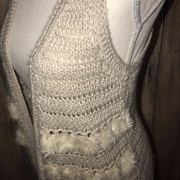 AMERICAN RAG SMALL BEIGE KNIT VEST BOHEMIAN - Picture 7 of 7